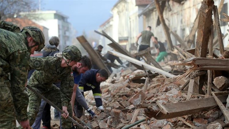 Hrvatski Crveni križ: Upute za donacije i pomoć pogođenima potresom